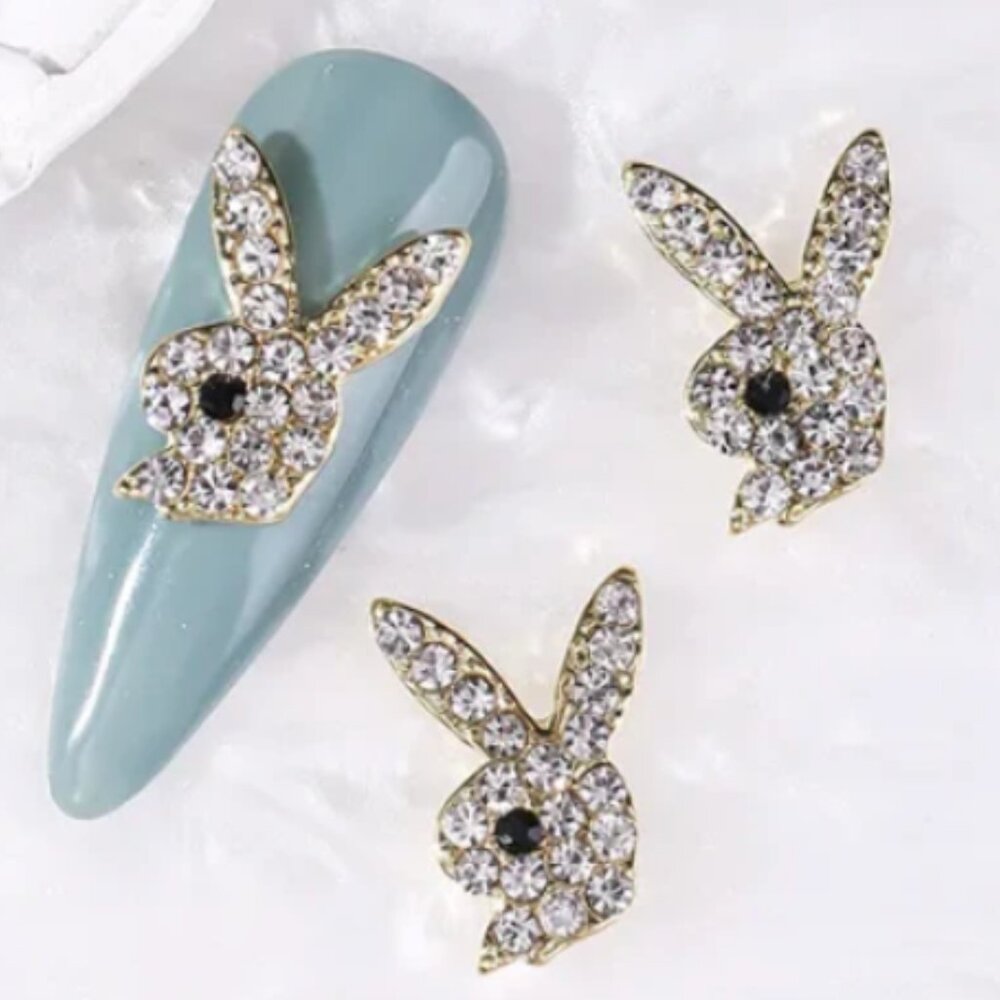 NEW BUNNY RABBIT BLACK & CLEAR CRYSTAL EMBELLISHED GOLD 3D METAL NAIL CHARMS